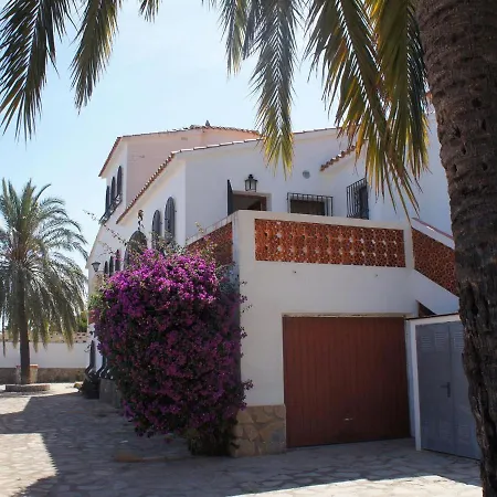 Villa Denia, 5 Dormitorios, 10 Personas - Es-262-17 *