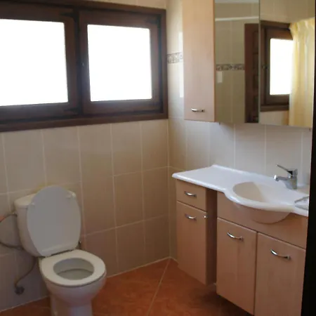 Villa Denia, 5 Dormitorios, 10 Personas - Es-262-17 *